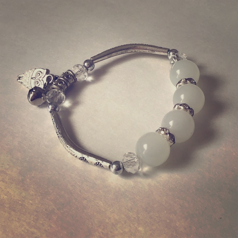 Cute White Charm Bracelet🤍